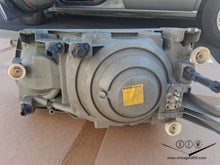 Load image into Gallery viewer, 79-86 Mercedes Benz W126 OEM headlight BOSCH, RIGHT