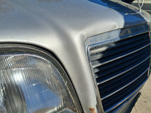 Load image into Gallery viewer, 1996 Mercedes Benz W140 S320 for sale 92k miles project car
