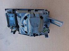 Load image into Gallery viewer, 86-91 Mercedes Benz W126 OEM headlight BOSCH mint, LEFT