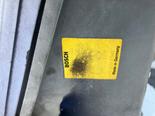 Load image into Gallery viewer, 91-95 Mercedes Benz W140 S-class OEM Bosch headlights, pair