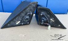 Load image into Gallery viewer, 88-93 Mercedes Benz W124 OEM mirrors pair BLACK