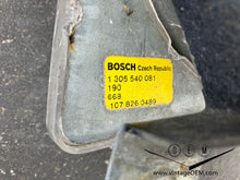 Load image into Gallery viewer, 72-89 Mercedes Benz W107 OEM headlights Bosch, pair