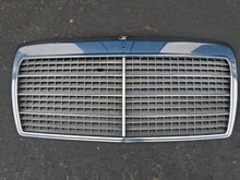 Load image into Gallery viewer, 85-93 Mercedes Benz W124 OEM grille 1248880223