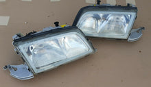 Load image into Gallery viewer, 97-99 Mercedes Benz W202 C class pair of OEM headlights, BOSCH