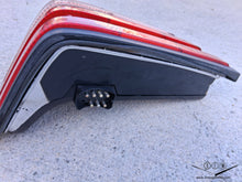 Load image into Gallery viewer, 93-95 Mercedes Benz W124 OEM taillight, LEFT
