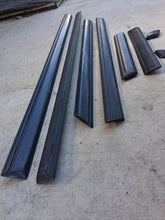 Load image into Gallery viewer, 86-91 Mercedes Benz W124 Sedan 4-Door Upper Body Molding Set
