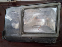 Load image into Gallery viewer, 86-93 Mercedes Benz W124 OEM headlight, LEFT
