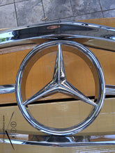 Load image into Gallery viewer, 63-71 Mercedes Benz W113 Pagoda grille new
