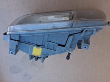 Load image into Gallery viewer, 86-91 Mercedes Benz W126 OEM headlight BOSCH mint, LEFT

