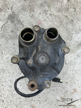 Load image into Gallery viewer, Mercedes Benz W126 R107 secondary air smog pump 1041400585
