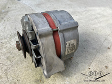 Load image into Gallery viewer, Mercedes Benz W126 R107 BOSCH alternator remanufactured 008154760280
