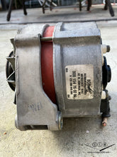 Load image into Gallery viewer, Mercedes Benz W126 R107 BOSCH alternator remanufactured 008154760280
