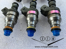 Load image into Gallery viewer, Mercedes Benz  BOSCH Fuel Injectors 0000787323 refurbished (6)
