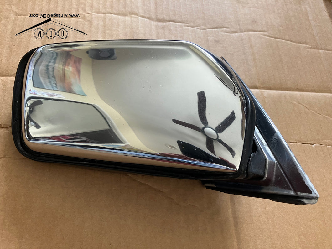 77-85 Mercedes Benz W123 outside mirror, right