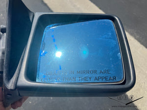 88-93 Mercedes Benz W124 OEM mirrors pair BLACK,