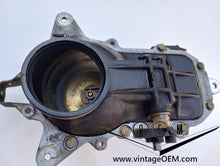 Load image into Gallery viewer, Mercedes Benz M103 engine Fuel Distributors/AFM/ BOSCH 0438121033 W123 W116 W126
