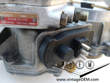 Load image into Gallery viewer, Mercedes Benz M103 engine Fuel Distributors/AFM/ BOSCH 0438121033 W123 W116 W126
