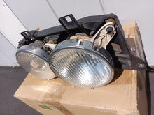 Load image into Gallery viewer, 88-95 BMW E34 OEM Hella headlight, RIGHT 131740-00RE

