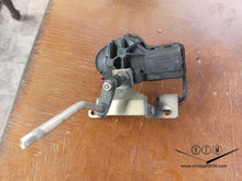 Load image into Gallery viewer, 90-99 Mercedes Benz R129 headlight viper motor LEFT
