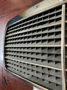 85-93 Mercedes Benz W124 grille OEM #1248880223