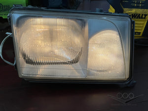 93-95 Mercedes Benz W124 OEM headlight, RIGHT