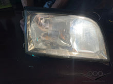 Load image into Gallery viewer, 96-99 Mercedes Benz W140 S-class pair of OEM Bosch headlights
