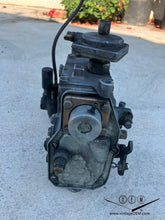 Load image into Gallery viewer, Mercedes Benz OM617 engine High Pressure Diesel Injection Pump 6170703501
