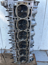 Load image into Gallery viewer, Mercedes Benz M104 engine cylinder head 1040161601
