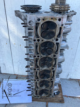 Load image into Gallery viewer, Mercedes Benz M104 engine cylinder head 1040161601
