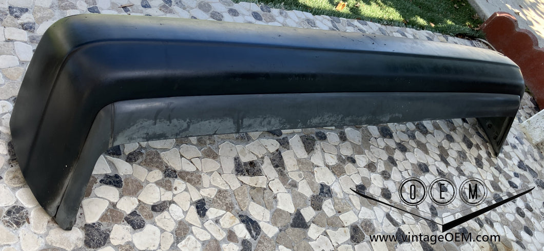 84-93 Mercedes Benz W201 rear bumper assembly 2018850425