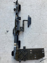 Load image into Gallery viewer, Mercedes W124/201 Sunroof Angle  Brackets, pair 1247820511
