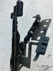 Mercedes W124/201 Sunroof Angle  Brackets, pair 1247820511