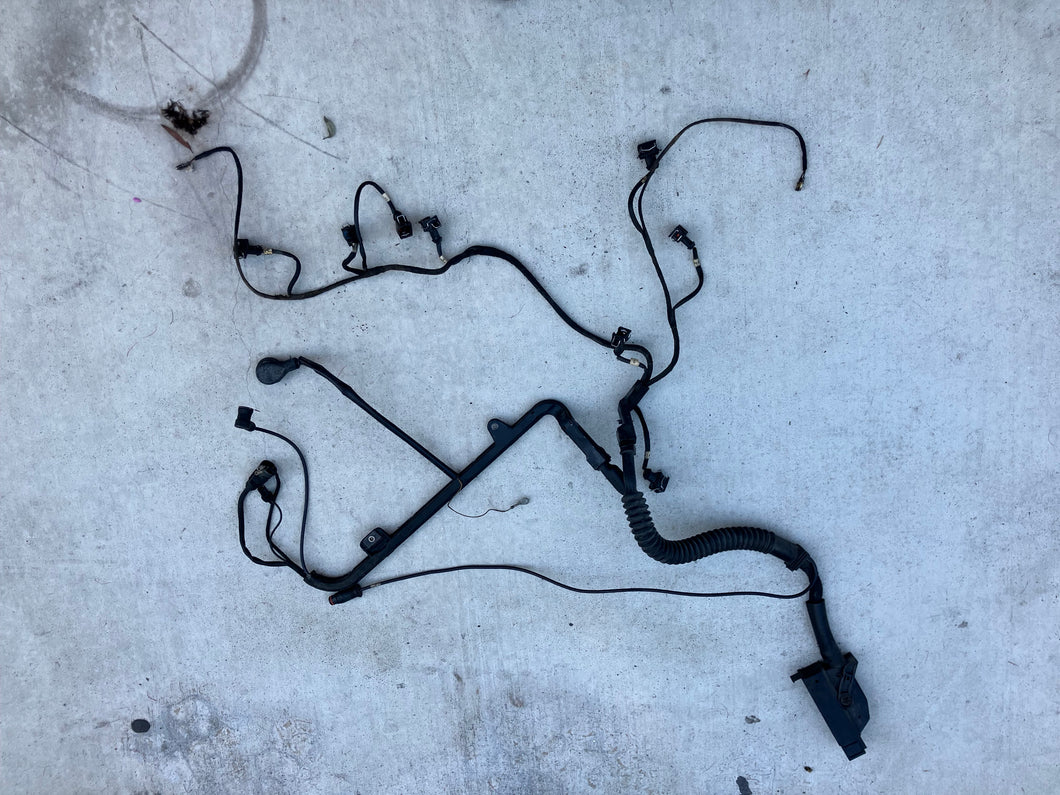 93-95 Mercedes Benz S500  injector wiring harness 0005454881