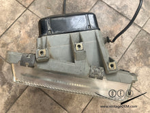 Load image into Gallery viewer, 86-91 Mercedes Benz C126 OEM fog light RIGHT
