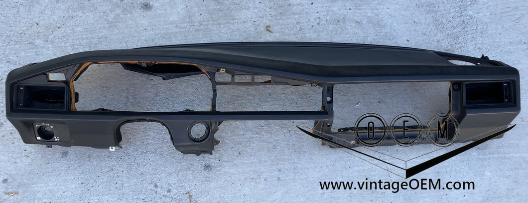 84-93 Mercedes Benz W201 upper dashboard, dark brown