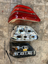 Load image into Gallery viewer, 93-98 Mercedes Benz C140 S-class OEM taillight, LEFT

