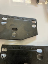 Load image into Gallery viewer, Mercedes W124/201 Sunroof Angle  Brackets, pair 1247820511

