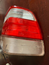Load image into Gallery viewer, 96-00 Mercedes Benz W140 S-class OEM taillight, RIGHT
