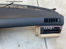 Load image into Gallery viewer, 79-91 Mercedes Benz W126 dashboard black/beige, mint
