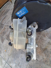 Load image into Gallery viewer, Mercedes Benz W126 brake booster, slave cylinder and reservoir
