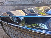 Load image into Gallery viewer, 72-80 Mercedes Benz W116 Grille OEM 1168880023
