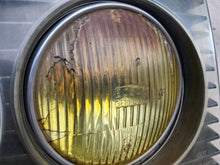 Load image into Gallery viewer, 76-86 Mercedes Benz W123 right side headlight BOSCH 1305543067
