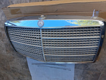 Load image into Gallery viewer, 72-80 Mercedes Benz W116 Grille OEM 1168880023

