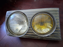 Load image into Gallery viewer, 76-86 Mercedes Benz W123 right side headlight BOSCH 1305543067
