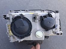 Load image into Gallery viewer, 96-99 Mercedes Benz W140 OEM headlight LEFT S320 S420 S500 S600 w/wiper motor
