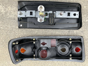 79-91 Mercedes Benz W126 OEM taillight, RIGHT
