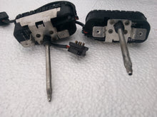Load image into Gallery viewer, 91-99 Mercedes Benz W140 headlight viper motors, pair. Tested OK
