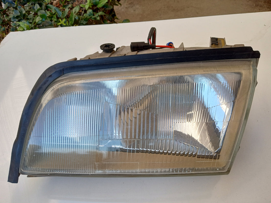 1994-1996 Mercedes W202 C Class BOSCH headlight, LEFT