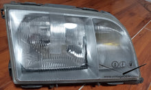 Load image into Gallery viewer, 91-95 Mercedes Benz W140 S-class OEM Bosch headlight
