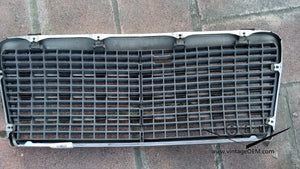 93-95 Mercedes Benz W124 OEM grille mint 1248880323